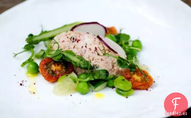 Ensalada De Cangrejo Con Tomates Semi-secos Y Limón curado Con Azúcar