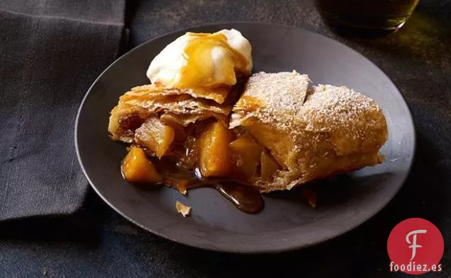 Strudel de Manzana y Caramelo Salado