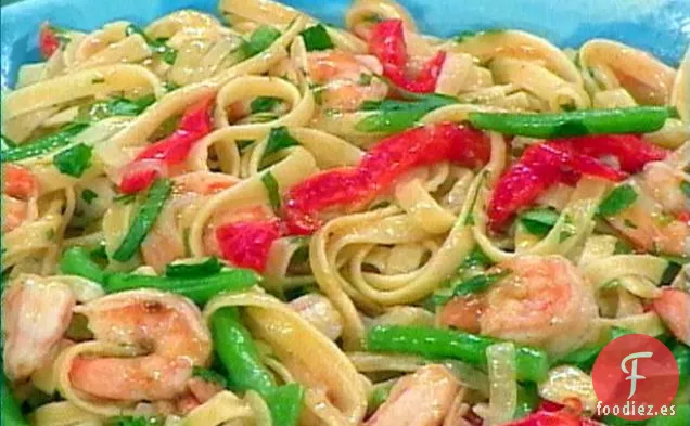 Gambas en sartén con Fettuccine