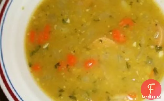 Sopa de guisantes partidos sin hueso