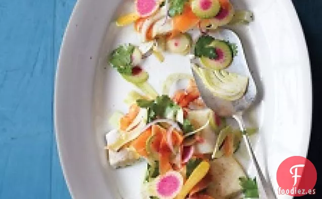 Fletán A La Parrilla Con Ensalada De Verduras De Primavera Afeitada