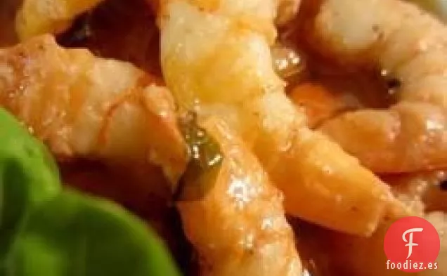Gambas con hierbas en una bolsa