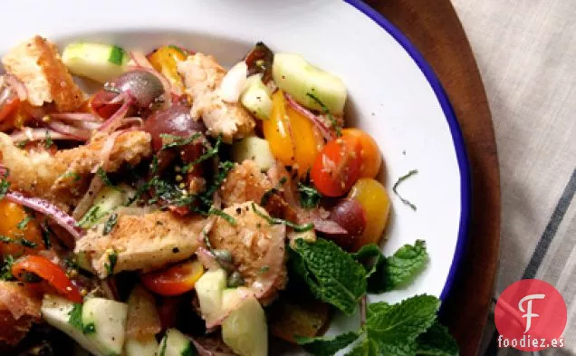 Panzanella Con Menta Y Anchoa