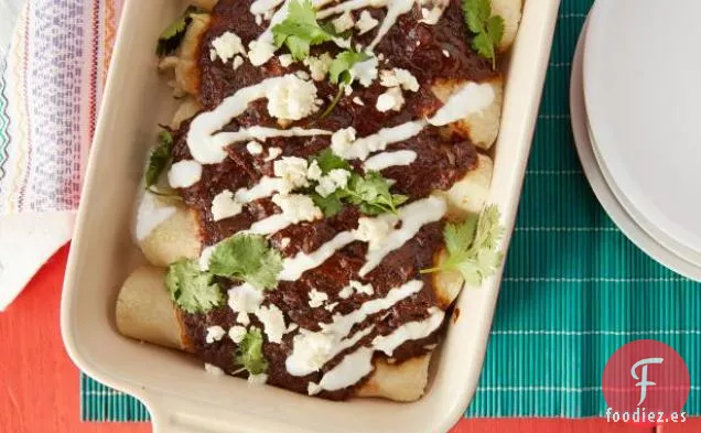 Enchiladas de Mole de Pollo Más Fáciles de La Historia