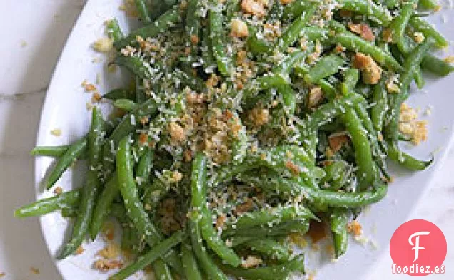 Judías Verdes Con Vinagreta De Limón Meyer y Migas De Pan de Parmesano
