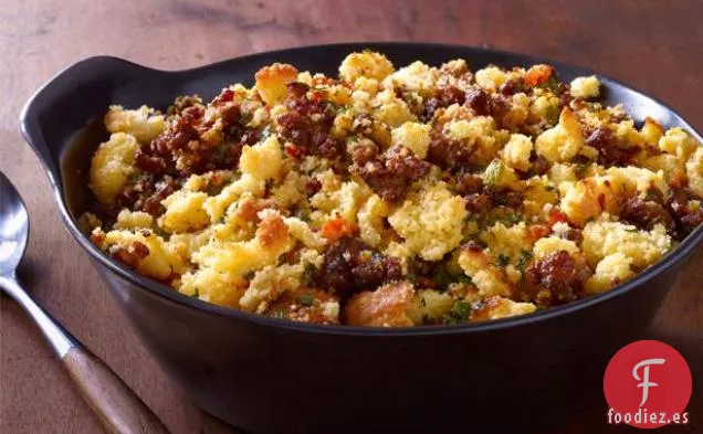 Relleno de Chorizo y Pan de Maíz