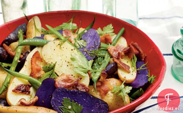 Ensalada de Patatas con Tocino Caliente con Judías Verdes