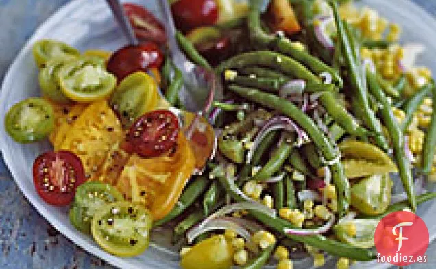 Ensalada De Frijoles Verdes, Maíz Y Tomate