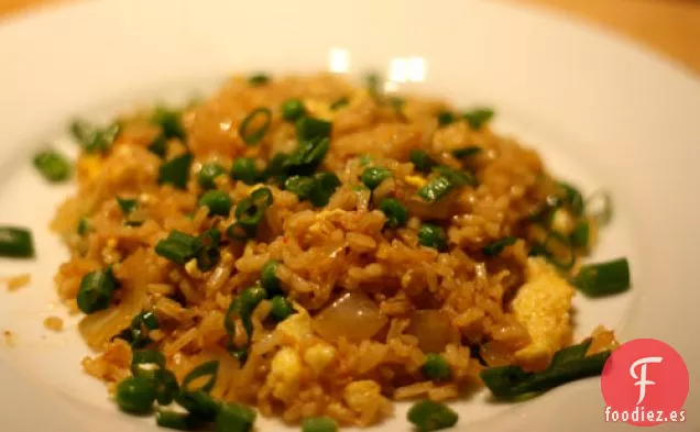 Cena de esta noche: Arroz Frito con Azafrán, Jengibre y Tomates (Arroz Frito Aortuguesa)
