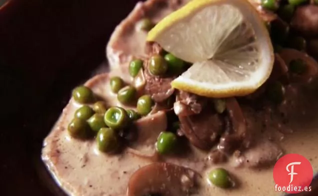 Escalopinis de Ternera con Salsa de Crema de Azafrán