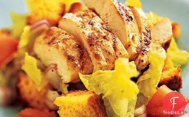 Ensalada de Pollo y Pan de Maíz con Lima
