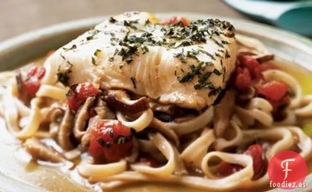 Fletán en Caldo de Tomate y Shiitake