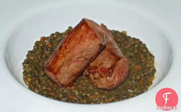 Filete Mignon De Jabalí Y Lentejas Ahumadas
