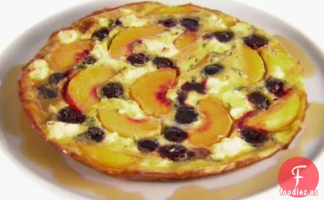 Frittata con Melocotones y Cerezas