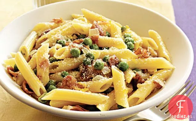 Penne con Guisantes Dulces y Jamón