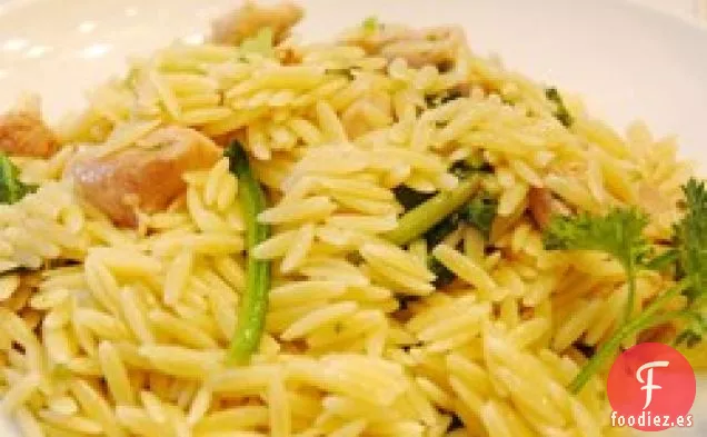 Pollo al Ajo con Fideos de Orzo