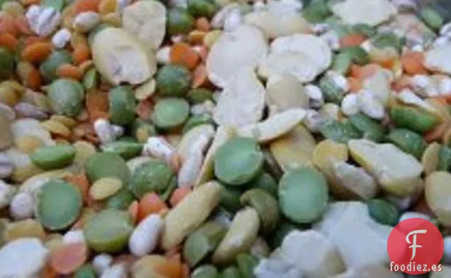 Sopa De Corvejones De Lentejas Y Jamón