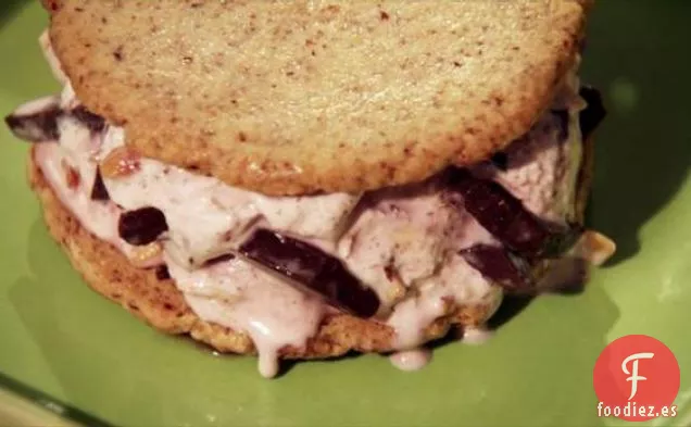 Sándwiches de Helado de Galletas de Almendras