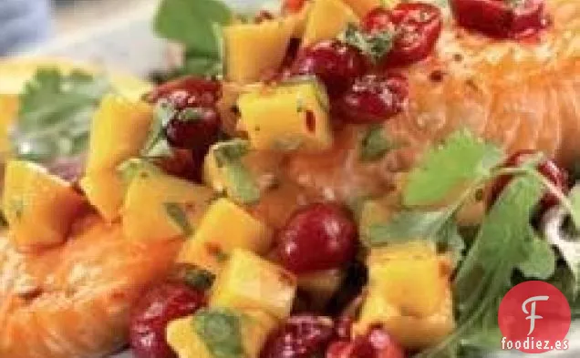 Salmón Caramelizado con Salsa de Cereza
