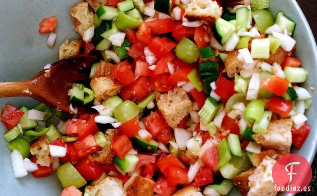 Ensalada De Lentejas Con Chorizo Y Patatas Fritas De Jamón