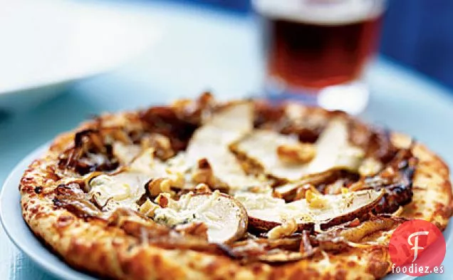 Pizza de Cebolla y Pera Caramelizada