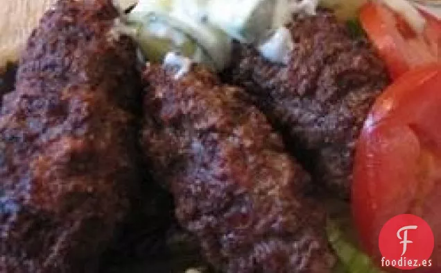 Cevapcici Serbio