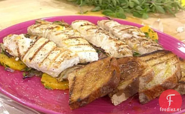 Fletán a la Parrilla con Hinojo, Cebolla Roja y Orégano