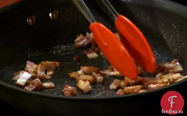Chuletas de Cerdo con Salsa de Cerveza y Tocino
