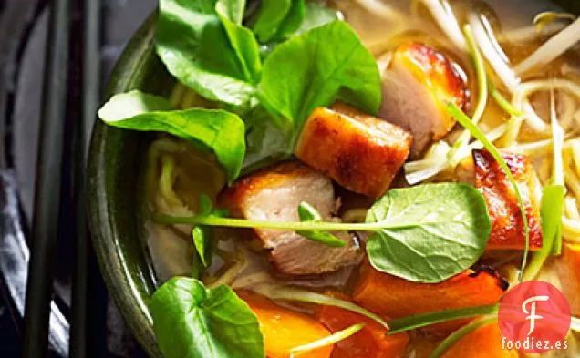 Ramen con Calabaza Asada con Jengibre y Panceta de Cerdo Crujiente