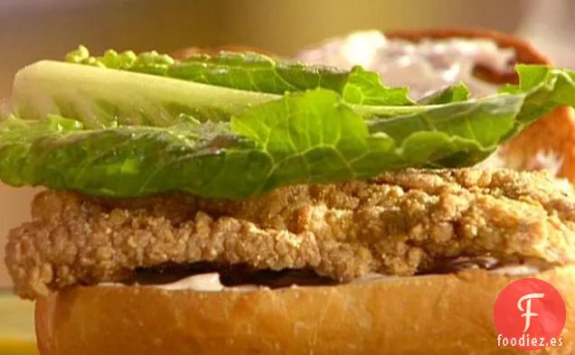 Sándwich Crujiente de Bagre