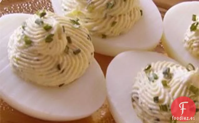 Huevos Rellenos Picantes de Pascua