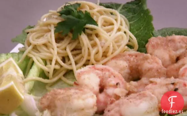 Camarones de Taylor s con Espaguetis en Salsa de Mantequilla de Ajo