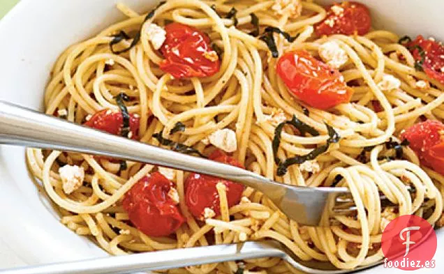 Espaguetis con Tomate y Ricota