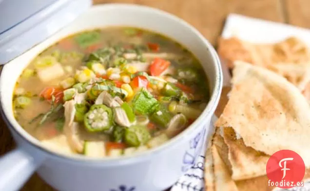 Sopa De Verduras Y Pollo De Verano