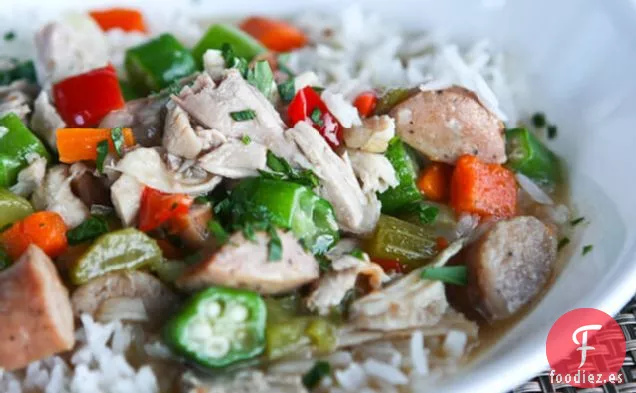 Gumbo de Pavo (con Sobras de Pavo de Acción de Gracias)