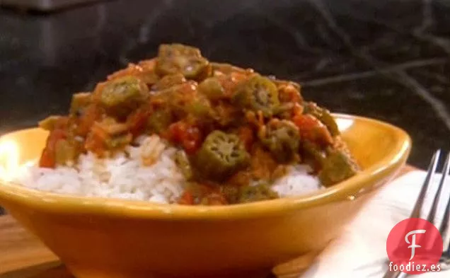 Okra y Tomates