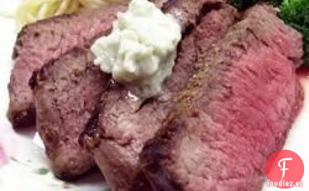 Kickin ' London a la Parrilla con Mantequilla de Queso Azul