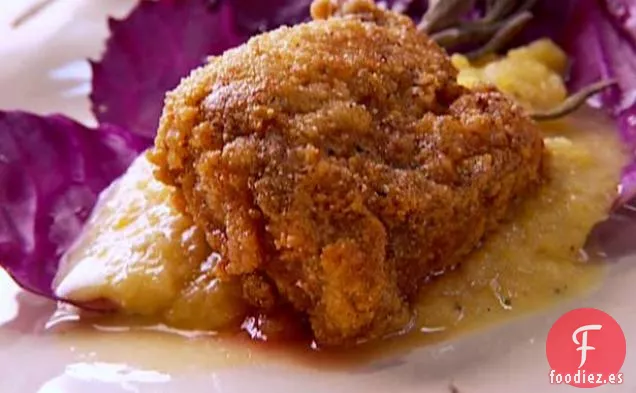 Medallones de Cordero Fritos en Sartén con un Puré de Calabaza Amarilla Asada