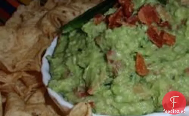 Guacamole de California con tocino
