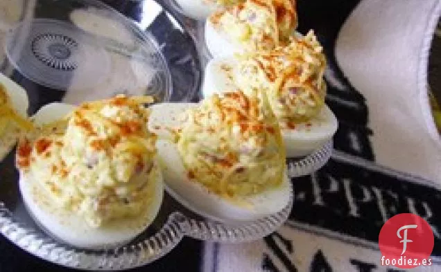 Huevos Rellenos Completamente Cargados