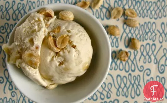 Helado De Mantequilla De Maní Con Trozos De Plátano