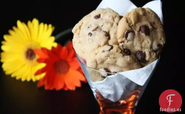 Galletas con Chispas de Chocolate y Mantequilla de Maní
