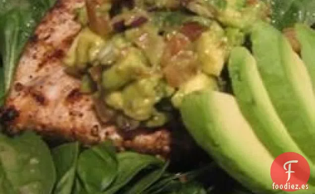 Pez Espada a la Parrilla con Costra de Cilantro y Comino con Salsa de Aguacate