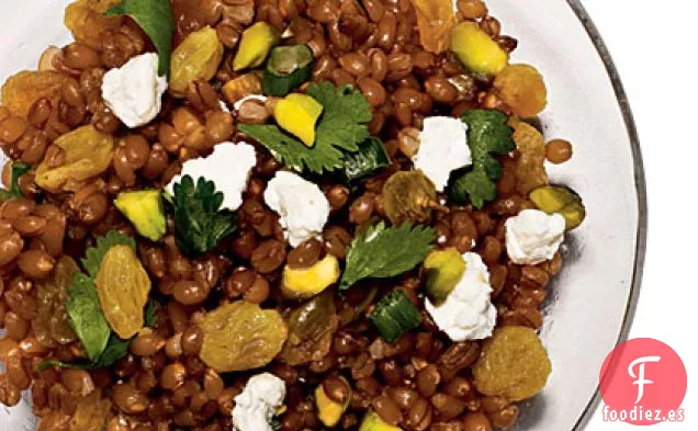 Ensalada de Bayas de Trigo con Pasas y Pistachos