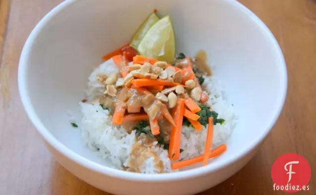 Tazón De Arroz Con Maní Para Uno