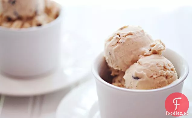 Helado de Chispas de Chocolate Con Mantequilla de Maní