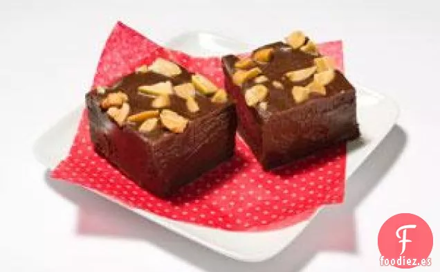 Dulce de chocolate con mantequilla de maní