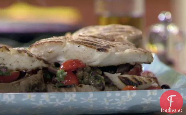 Fletán con Salsa de Puttanesca Cruda