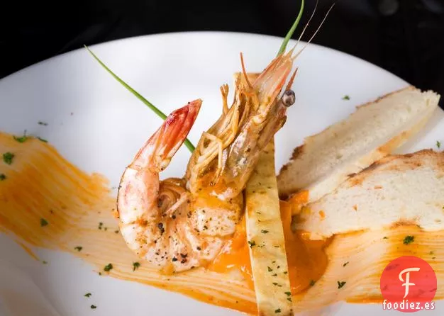 Gambas Asadas al Horno con Salsa Romesco