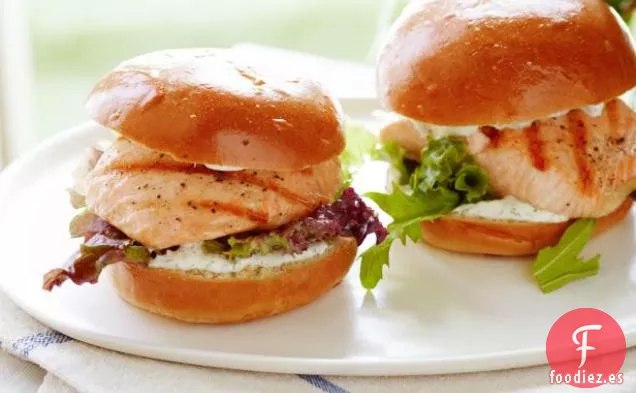 Sándwiches de Salmón a la Parrilla
